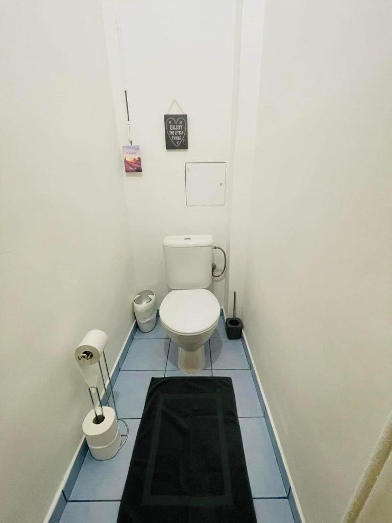 ברטיסלאבה Lovely 2Bdr In Center, Wifi & Self-Check In מראה חיצוני תמונה